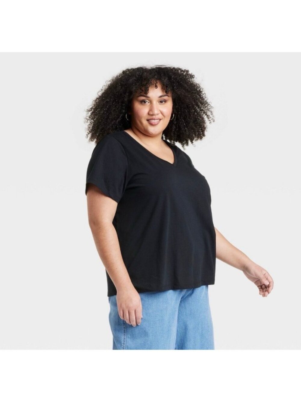 Women's Short Sleeve V-Neck T-Shirt - Ava & Viv Black 1X:Pullover, Below Waist